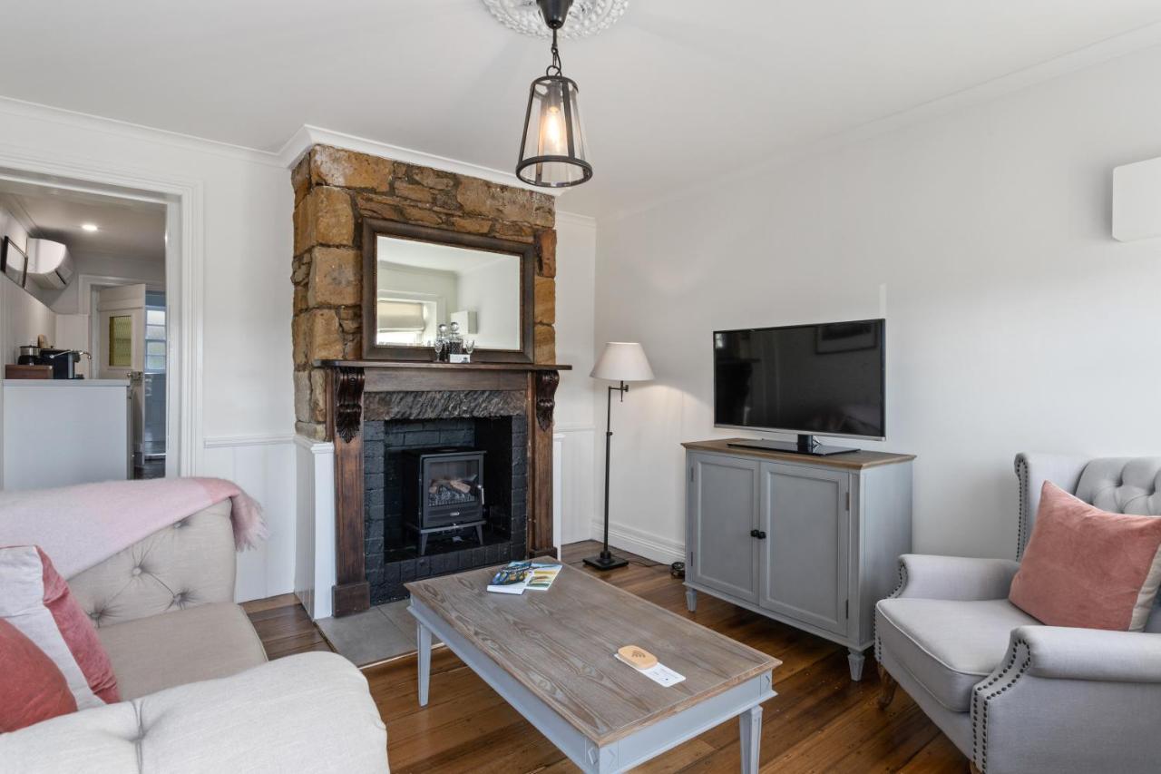 Lythgo'S Row Colonial Cottages Pontville Экстерьер фото